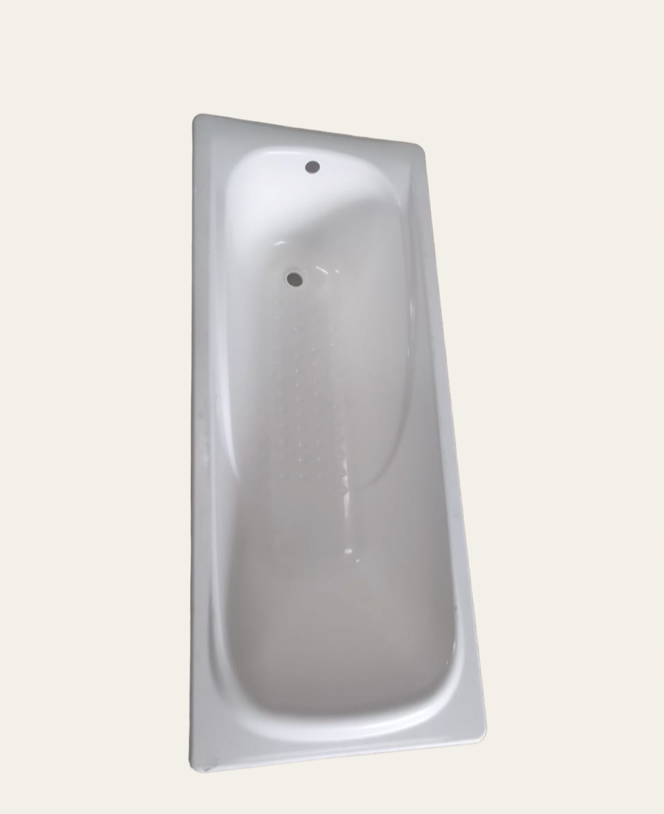 Bathtub - White 1700 - Point Hardware Johannesburg