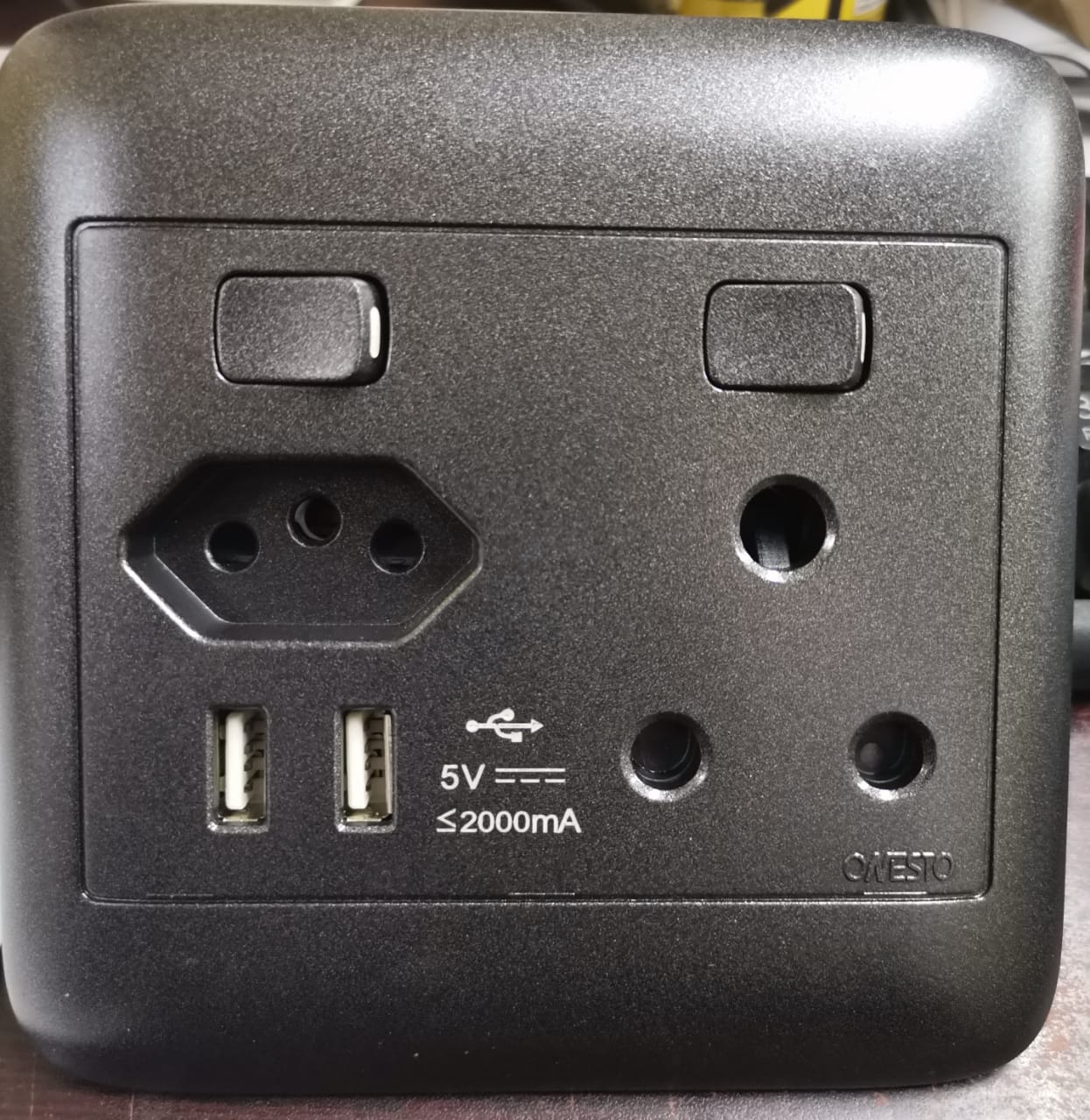 Trinity Socket 1x3 2xUSB 4x4 - Black - Point Hardware Johannesburg